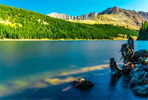 Landscape view of lake